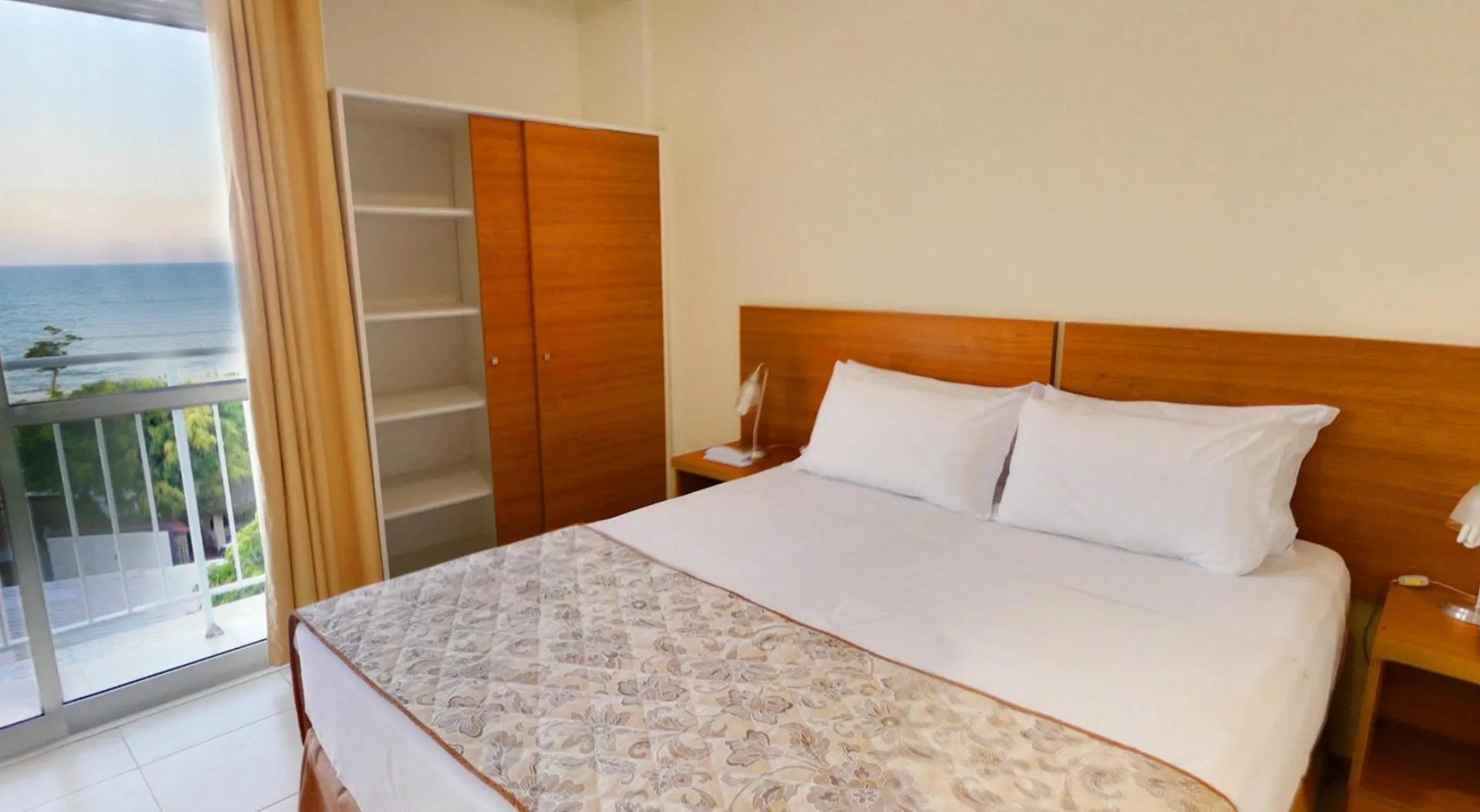 ***  Varadero Palace Hotel I Florianópolis Brasil